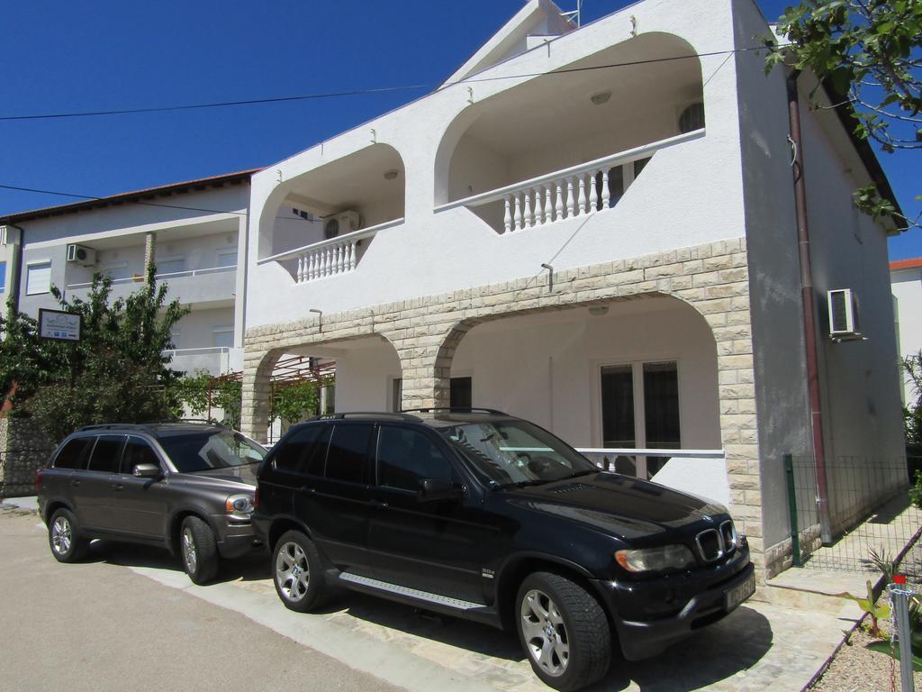 Apartments Kokor Vodice Exterior foto